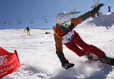 مسابقات اسکی انتخابی تیم‎های ملی رده‎های سنی پایه بانوان برگزار می‎شود