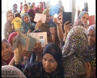 حماسه وفادرای وایستادگی /حضور چشمگیر زنان در انتخابات