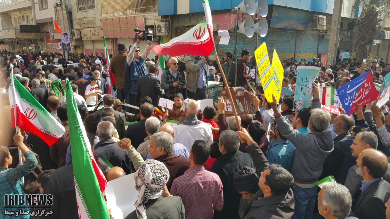 حضور پورشور مردم انقلابی آبادان و خرمشهر در راهپیمایی 22 بهمن