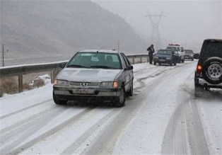 برف روبی جاده های ارتباطی مازندران