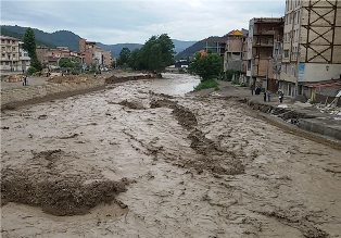 هشدار درباره آبگرفتگی معابر و کاهش دما در مازندران