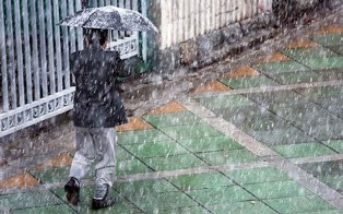 بارش باران و برف و احتمال سیلاب در مازندران