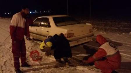 امدادرسانی به 150 مسافر گرفتار برف در تربت حیدریه