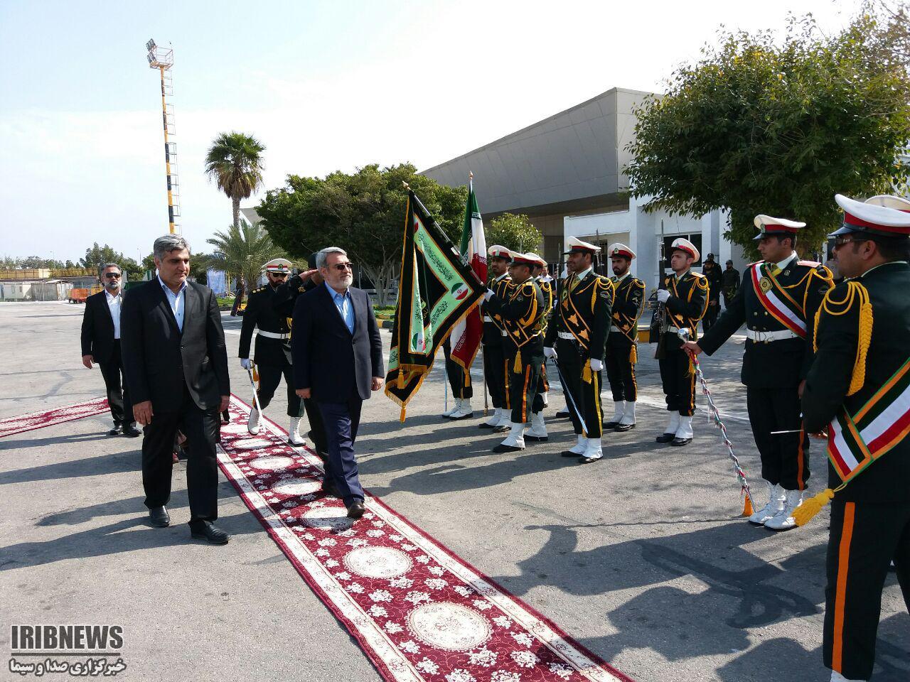 جزیره خارگ میزبان وزیر کشور