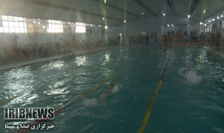 مسابقات شنای دانش آموزی در مهاباد+گزارش