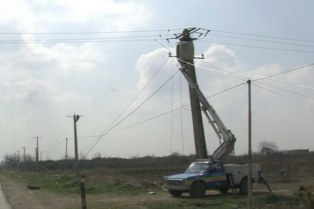 برگزاری مانور اصلاح خطوط برق در مازندران