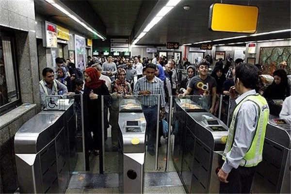 خدمات متروی تهران در پنجشنبه وجمعه آخر سال
