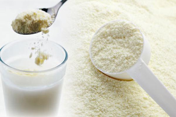 کشف 23 تن شیرخشک غیربهداشتی در دالاهو