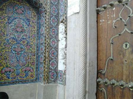 دستگیری سارق کاشی‌های مسجد نصیرالملک شیراز