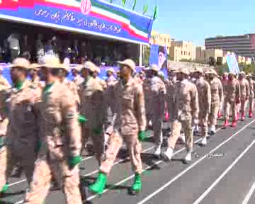 رژه نیروهای مسلح در سمنان