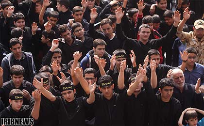 تجمع بزرگ نوجوانان عاشورایی در شیراز