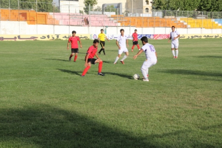 پیگیری مسابقات فوتبال باشگاه های استان بابرگزاری پنج دیدار