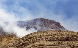 مهار آتش سوزی در پارک ملی بمو