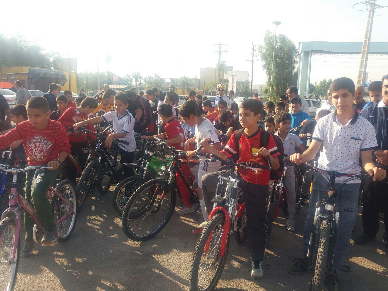 برگزاری همایش دوچرخه سواری در گچساران