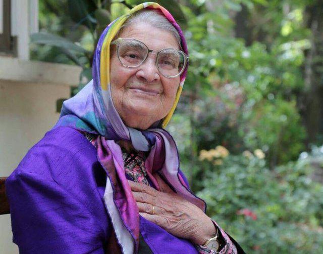 تسلیت مدیر عامل خانه کتاب برای درگذشت توران میرهادی