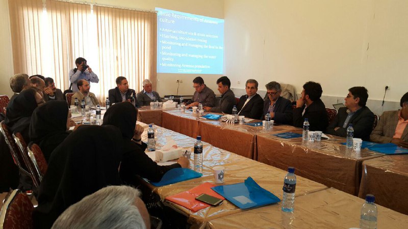 کارگروه آموزشی آرتمیا با حضور مدیران شیلات 12 استان در رفسنجان