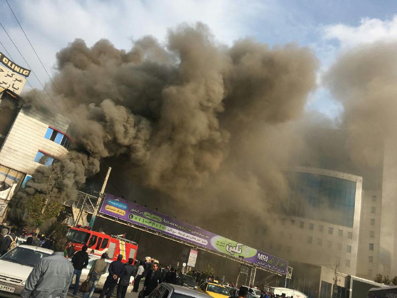 مهار آتش سوزی فروشگاه کفش ملی ساری