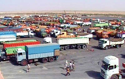 صادرات 2 میلیارد و 300 میلیون دلار کالا از مرز مهران