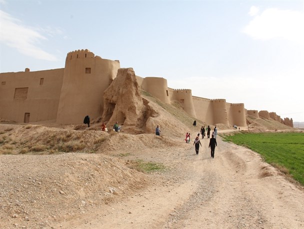 بازدید 22 هزار مسافر از دومین ارگ خشتی ایران