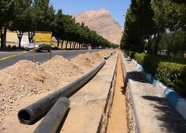 اصلاح شیوه آبیاری فضای سبز در استان
