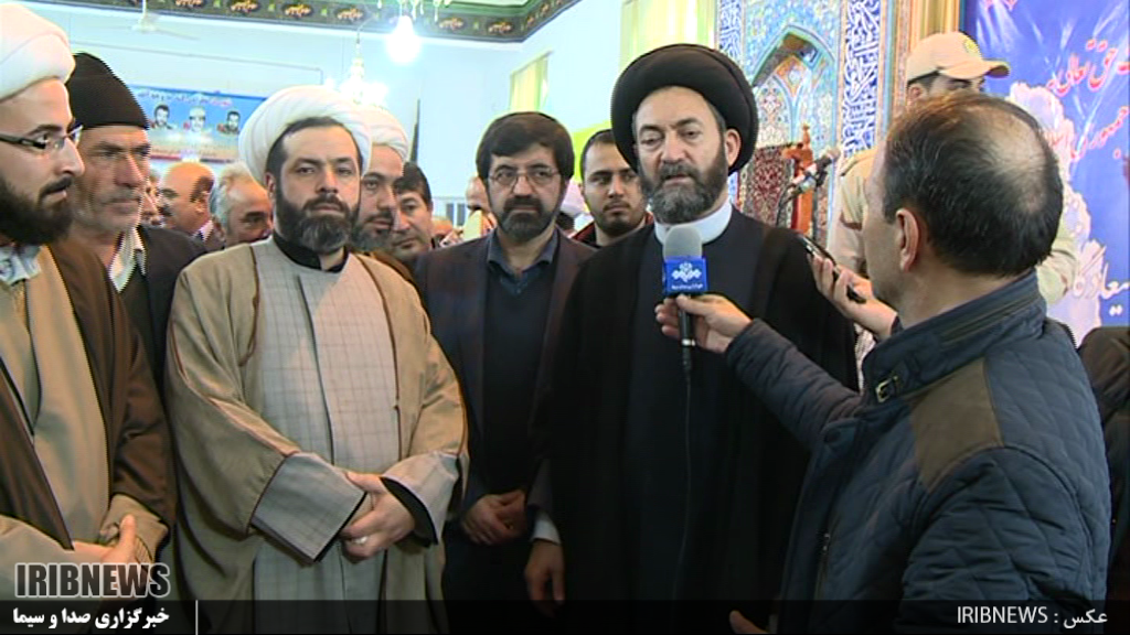 مردم وفاداری خود را به نظام مقدس جمهوری اسلامی ایران اثبات کرده اند