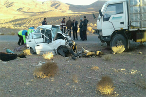 برخورد دو دستگاه خودرو در محور برزاوند اردستان