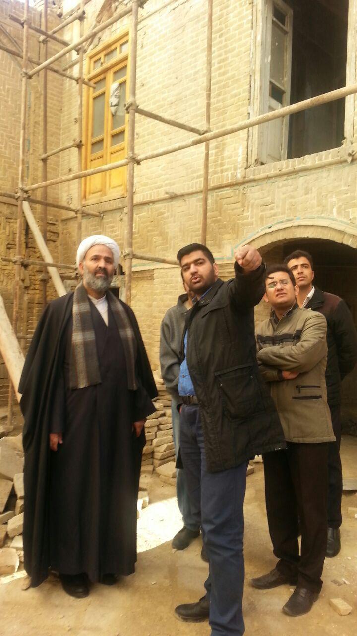 بازدید رئیس کمیسیون فرهنگی مجلس از بناهای تاریخی مشهد