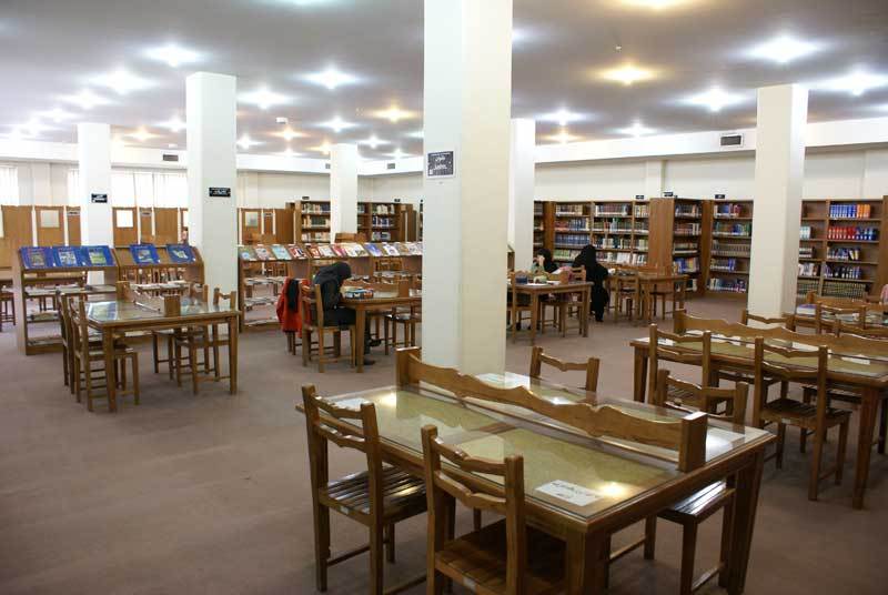 جشن ۷۰ سالگی کتابخانه شهید دستغیب شیراز؛ سال ۹۷