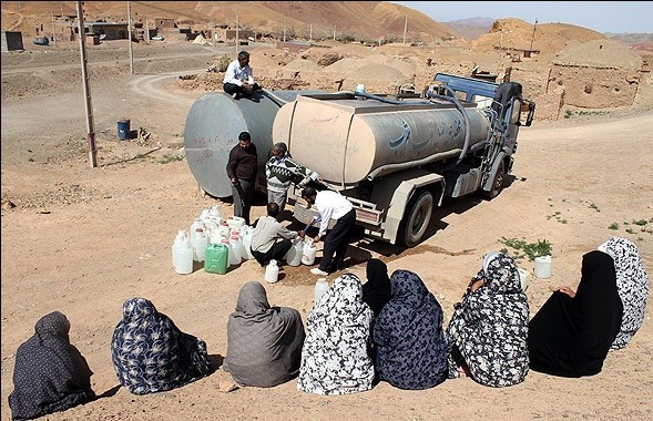 از هر 4 روستای استان، یک روستا با تانکر آبرسانی می شود