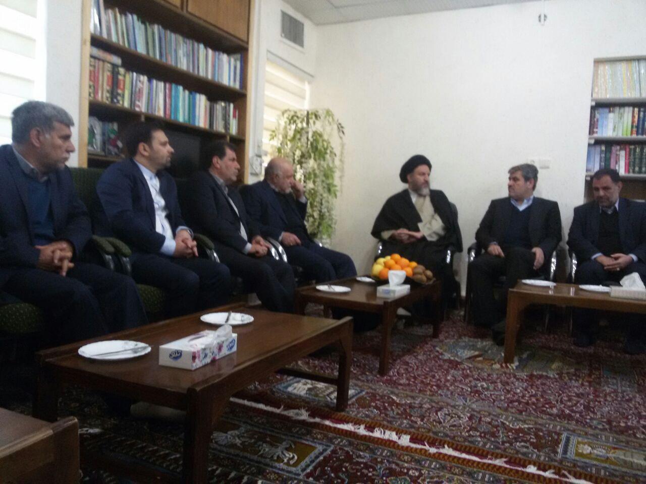 دیدار وزیر نفت با آیت الله ملک حسینی