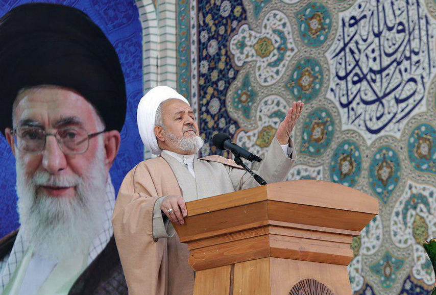 مهمترین عامل کمال انقلاب ایران رهبری الهی