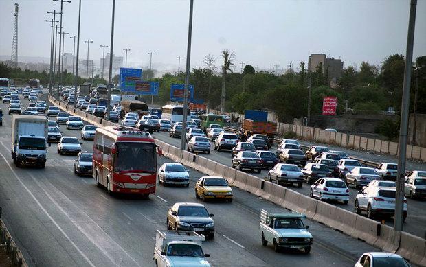 ترافیک پرحجم در جاده های مشهد به چناران و فریمان