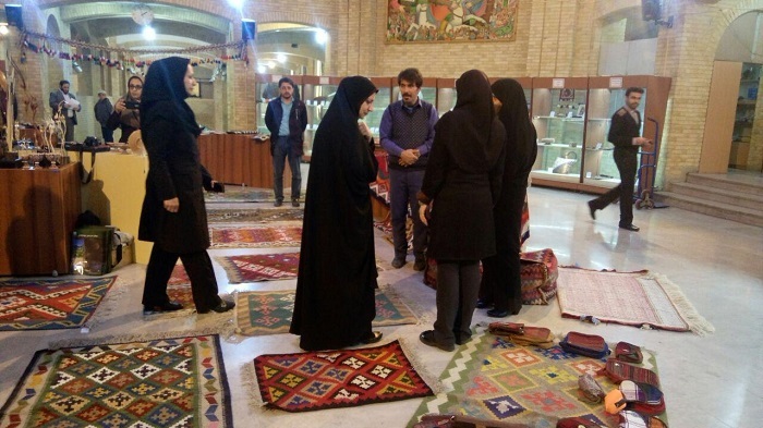 استقبال مردم از غرفه استان در نمایشگاه گردشگری تهران