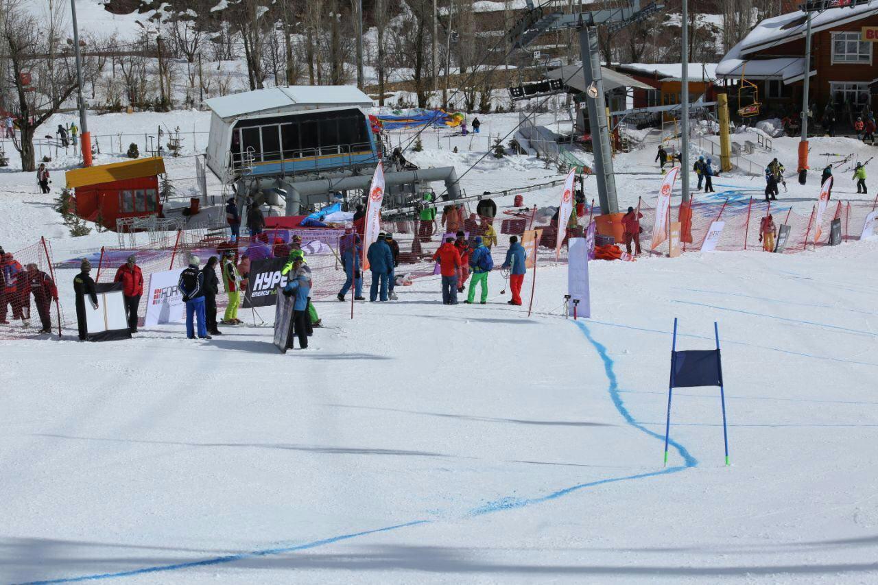 نشان برنز اسکی باز فارس در مسابقات قهرمانی آسیا