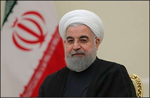 روحانی پیروزی قاطعانه پوتین را تبریک گفت