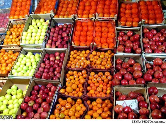 ذخیره‌ کردن ۹ هزار تن میوه شب عید در فارس