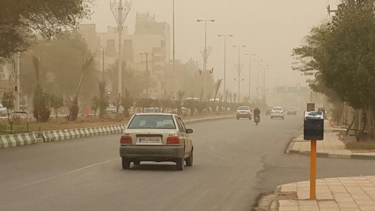 گرد و غبار 5 برابر حد مجاز در آبادان و خرمشهر