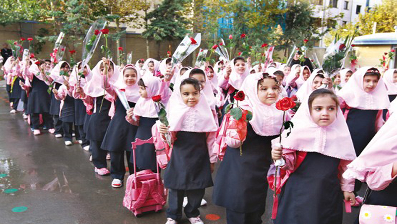 آغاز ثبت نام دانش آموزان در مدارس شاهد از اول خردادماه