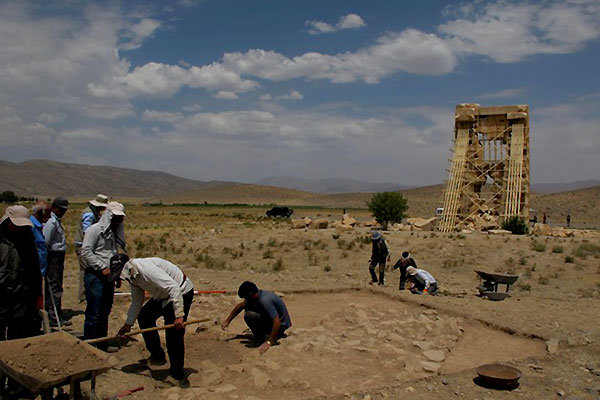 شناسایی هزار اثر باستانی در پاسارگاد