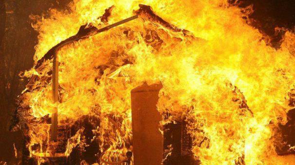 درگیری منجر به آتش سوزی یک خانه در زیباکنار رشت