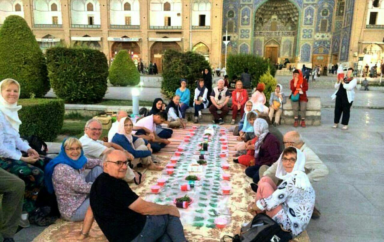 به ایران سفر نکنید!