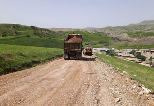 اجرای عملیات بهسازی جاده شش روستا در کورائیم