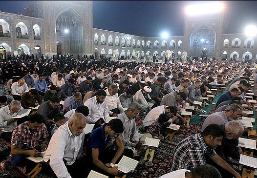 برگزاری بزرگ‌ترین محفل قرآنی جهان اسلام امشب در حرم مطهر رضوی