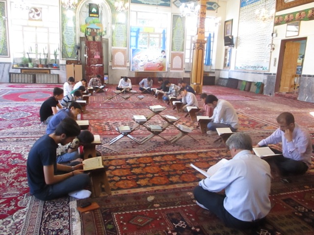 برگزاری ۱۰۰۰ جلسه ختم قرآن در تشکل‌های قرآنی مردمی استان فارس