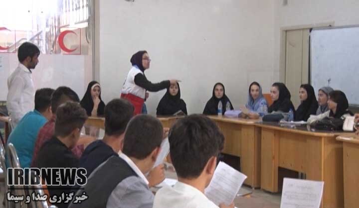 مربی مهابادی عضو شورای جوانان هلال احمر آذربایجانغربی+گزارش
