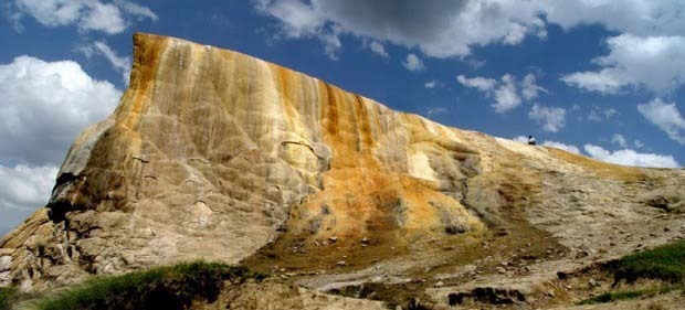 سفر به دشت ها و دره های سرسبز ایران