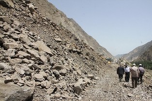 مسدود شدن مقطعی جاده هراز