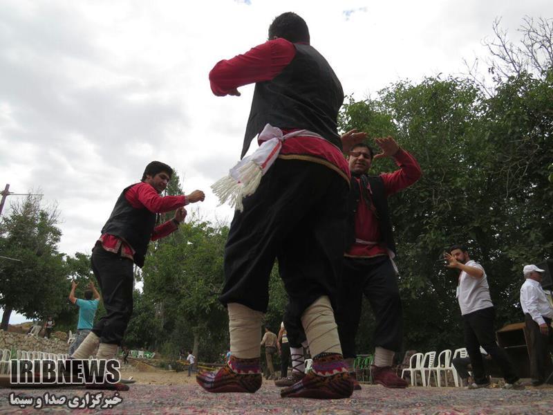 کسب مقام سوم تیمی استان همدان در جشنواره بومی اقوام ایرانی