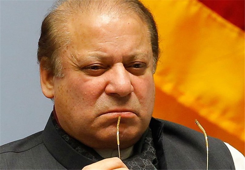 نخست وزیر پاکستان ردصلاحیت شد