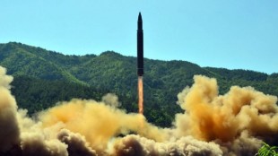 کره شمالی موشک جدیدی را آزمایش کرد
